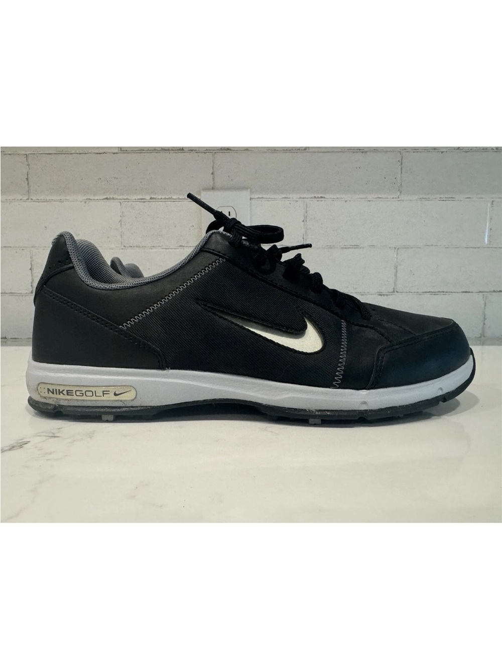 Nike Air Power Channel TAC Golf Shoes Size 6Y Black Spikes Golf Nike